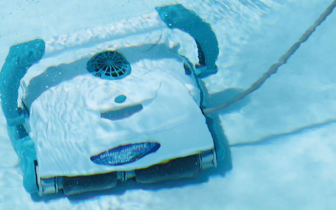 Robot pulitori per piscina